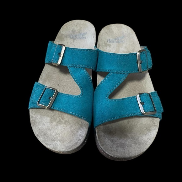 Vibram Sandals - Picture 2 of 6